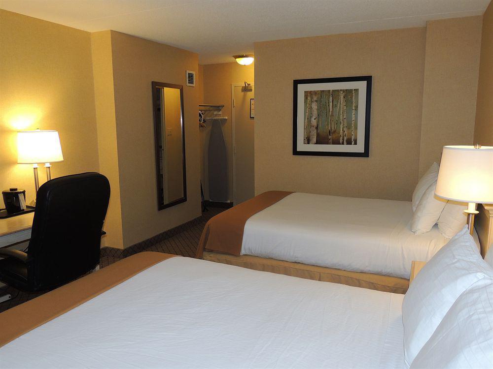 Holiday Inn Express Hamilton-Stoney Creek Eksteriør billede
